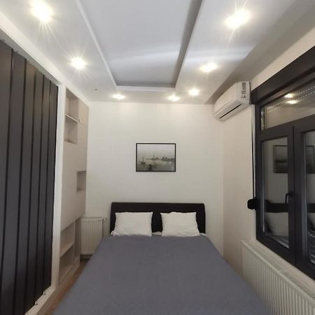 Restoran Due Punti Appartement Kursumlija Buitenkant foto