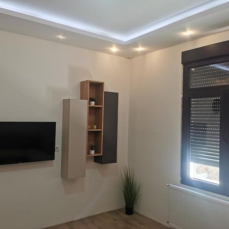 Restoran Due Punti Appartement Kursumlija Buitenkant foto