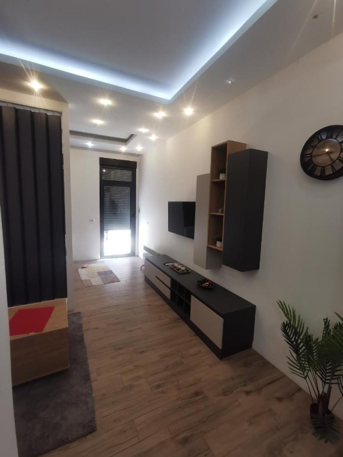 Restoran Due Punti Appartement Kursumlija Buitenkant foto