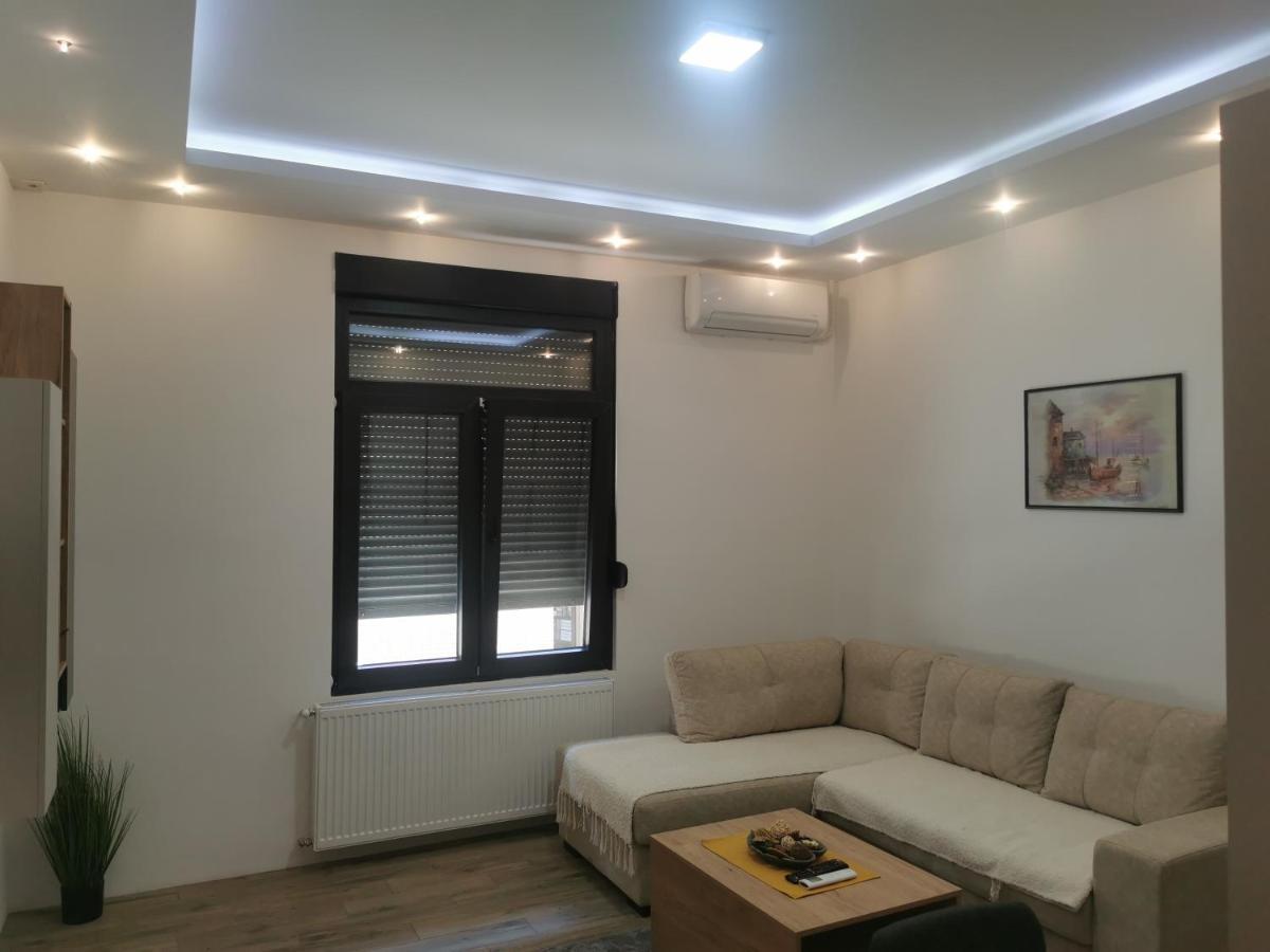 Restoran Due Punti Appartement Kursumlija Buitenkant foto